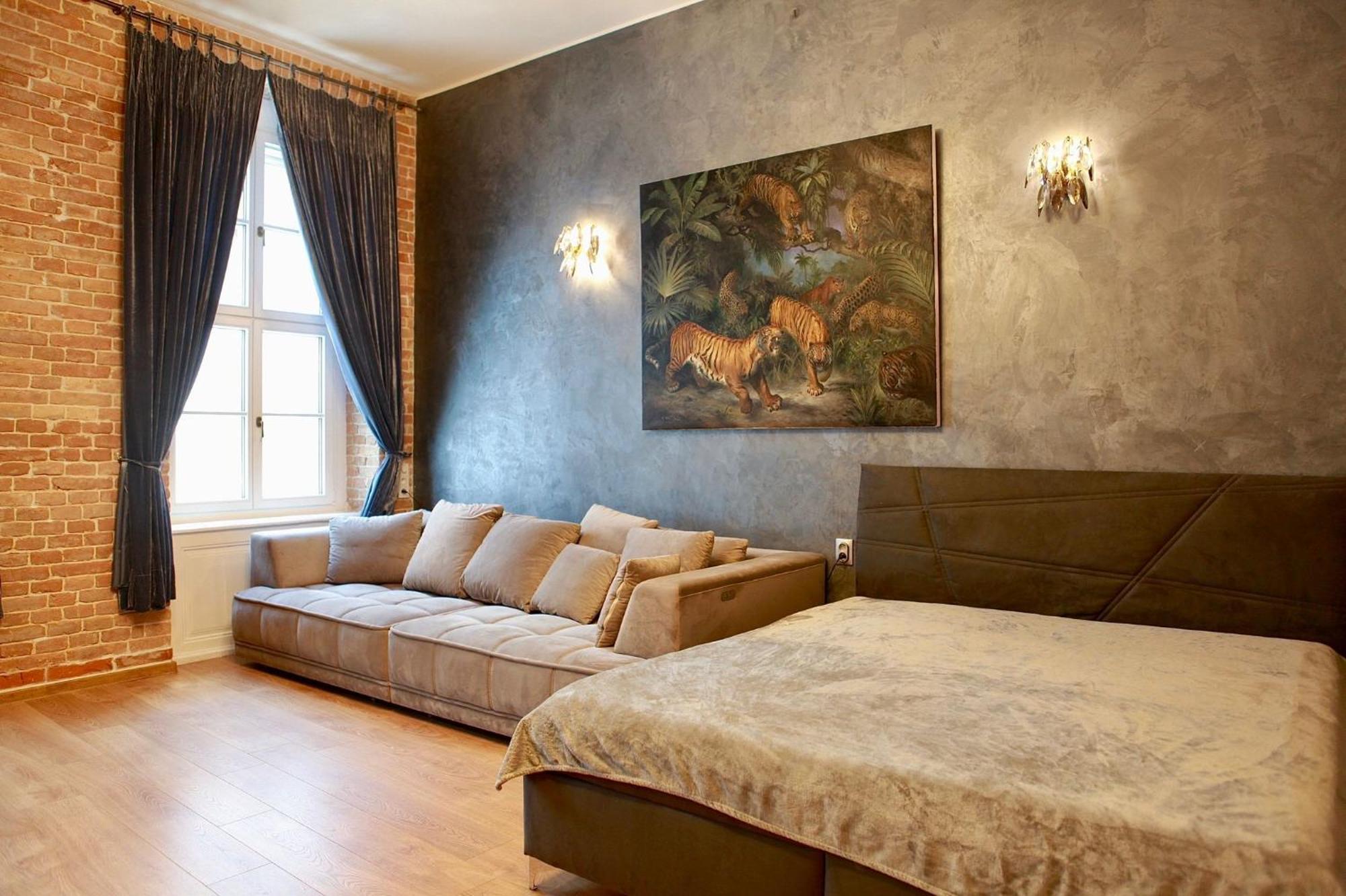 Heart In The Old Town Apartment Bratislava Bagian luar foto
